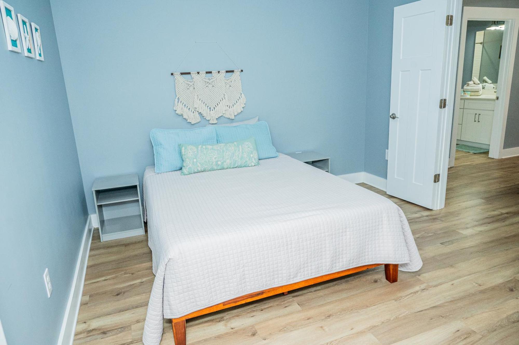 Hébergement de vacances House Steps From 3 Bedroom 2 Bath *