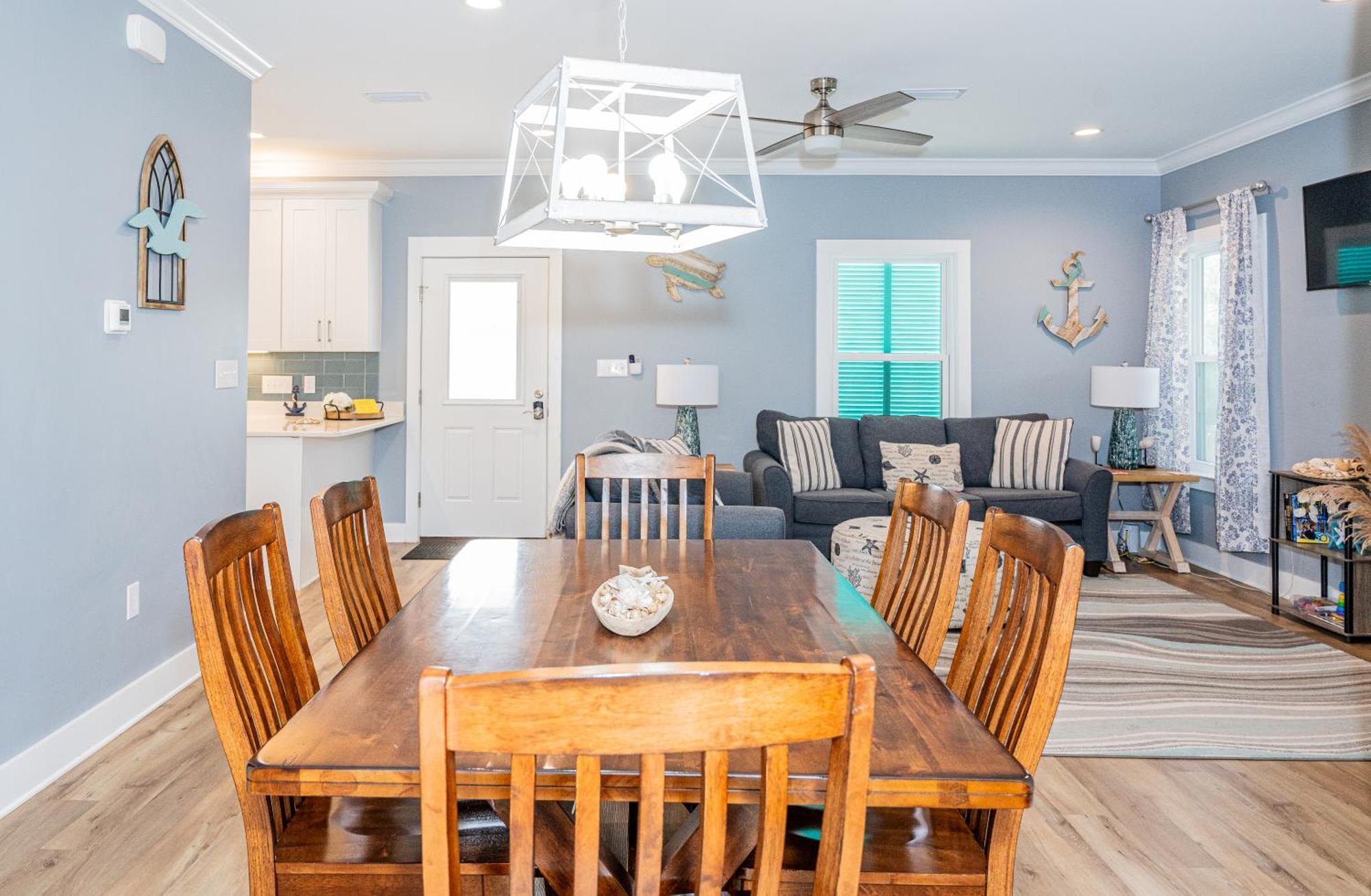 House Steps From 3 Bedroom 2 Bath Gulf Shores